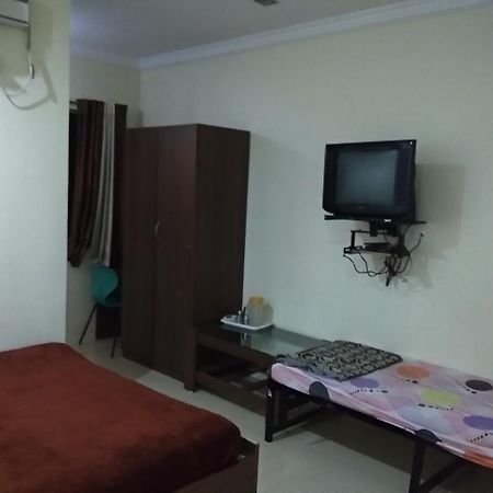 Sai Tirumala Residency Tirupati Ngoại thất bức ảnh
