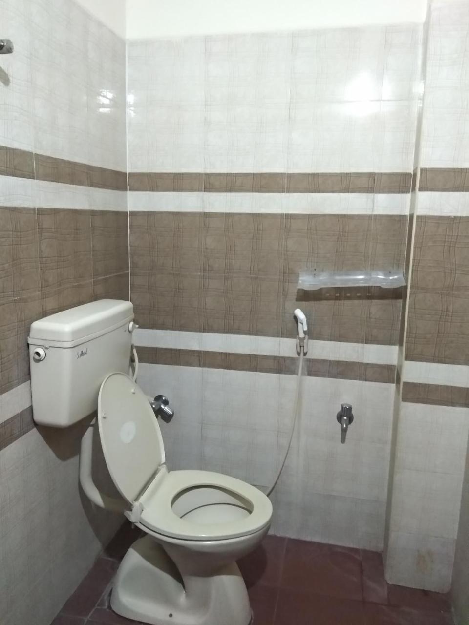 Sai Tirumala Residency Tirupati Ngoại thất bức ảnh