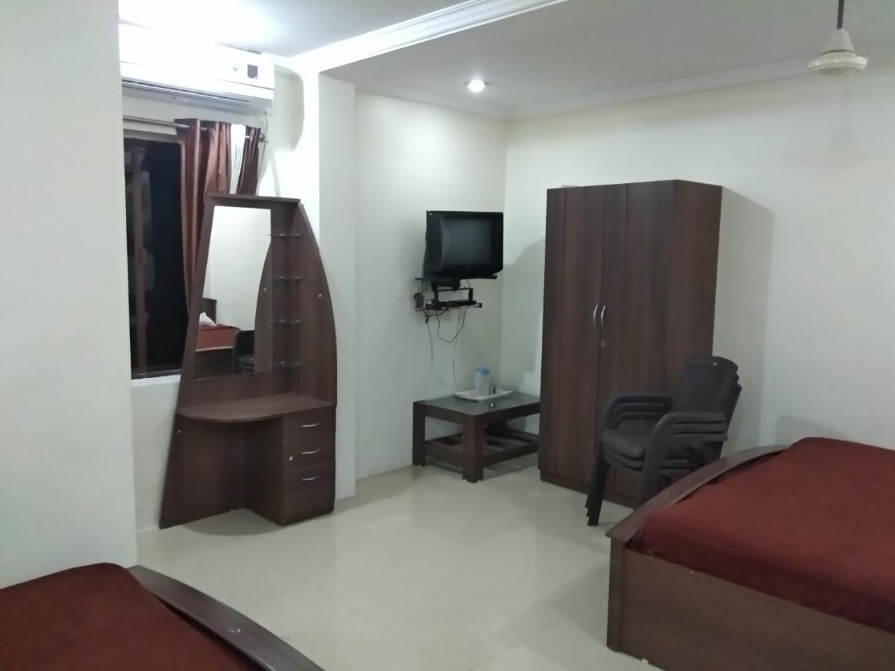 Sai Tirumala Residency Tirupati Ngoại thất bức ảnh